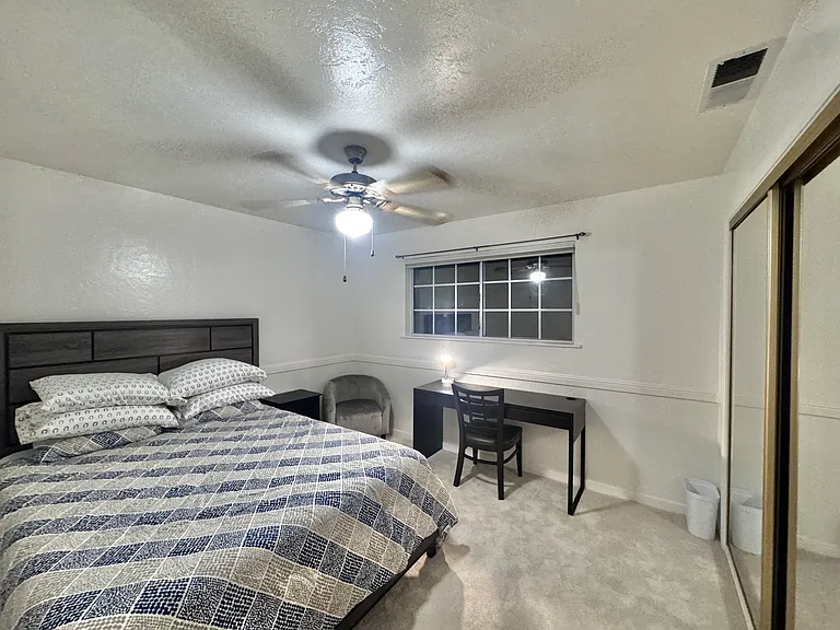 400 Hodges Ave — Photo 52