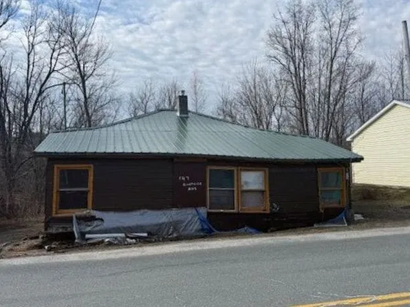 147 Riverside Ave, Gilman, VT 05906