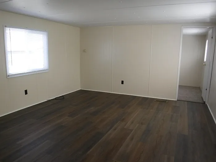 2 bed, 1.0 bath, $1,200 — Photo 2