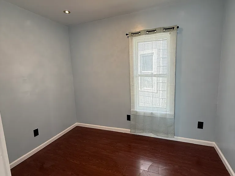 246 Cambridge Ave #1 — Photo 15