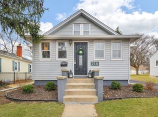 718 Edison St, Geneva, IL 60134