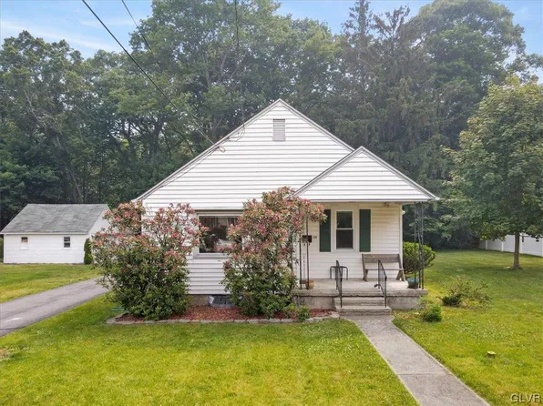 224 Huston Ave, Stroudsburg, PA 18360
