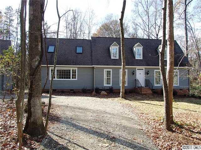 1st image of 6728 Providence Ln W