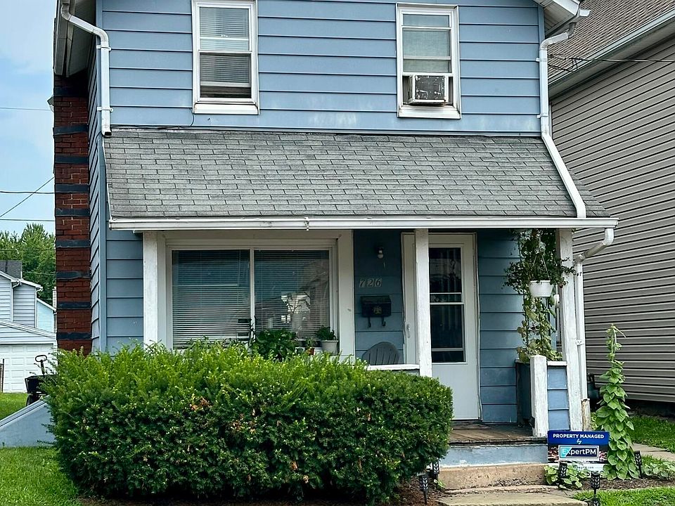 1st image of 726 1st St