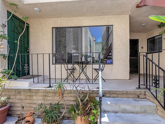 4th image of 1100 E 4th St Unit P