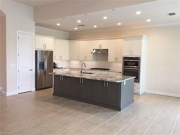 2nd image of 28462 Tasca Dr