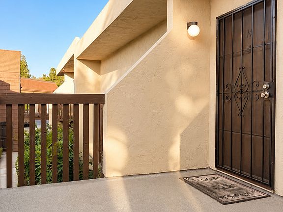 3rd image of 6902 Mission Gorge Rd APT 14