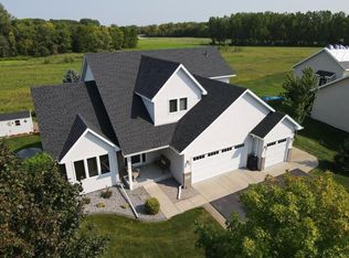 19820 Butternut Trl, Farmington, MN 55024