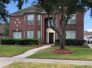 2506 Sunny Shores Dr, Pearland, TX 77584