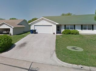 1107 Ashton Cir E, Fulton, MO 65251