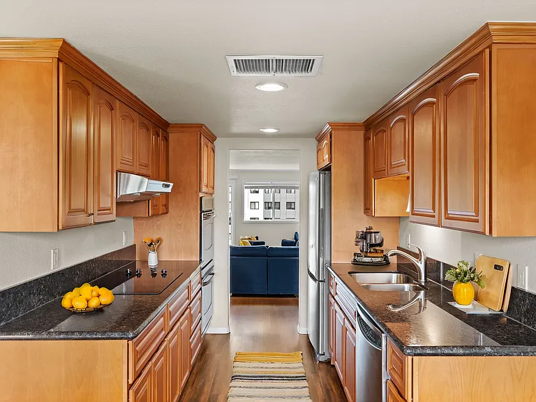 2 Bedroom End - Staged 2 Bedroom End - Staged