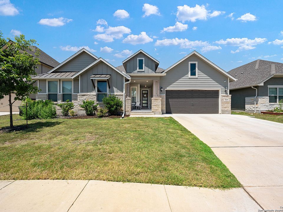 1st image of 19115 Mountain Place