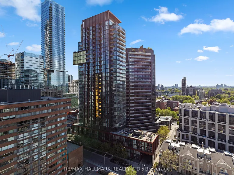 914 Yonge St #1509 — Photo 24