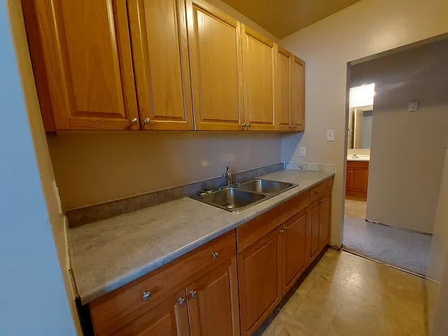 Unit Available Now in Eastview! — Photo 3