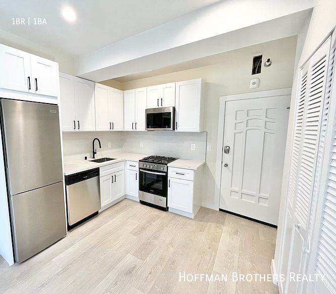 1st image of 537 Taylor St #605
