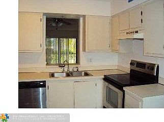 5th image of 2209 S Cypress Bend Dr APT 108