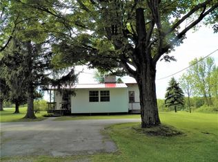 5430 Middle Rd, Hemlock, NY 14466