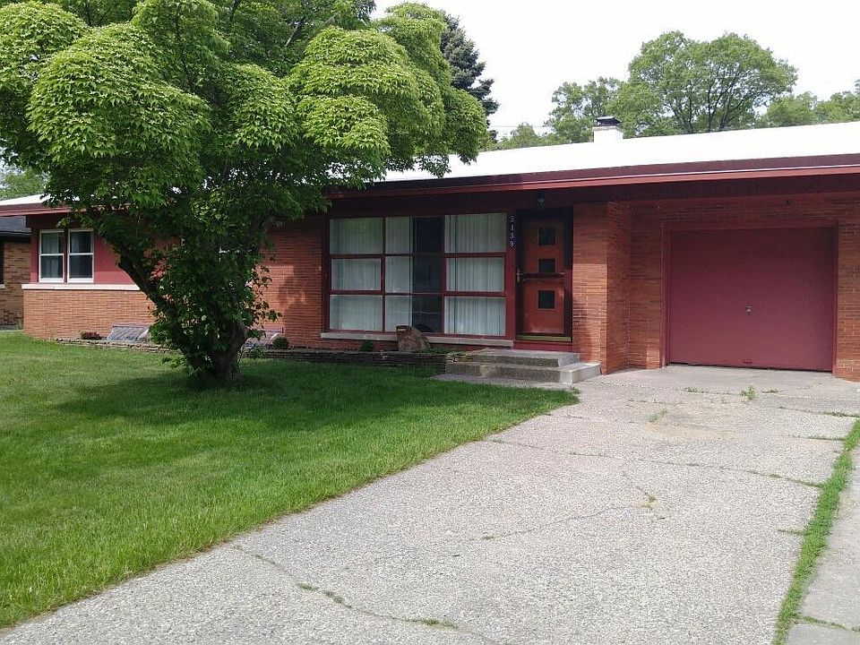 1st image of 3439 McCracken St