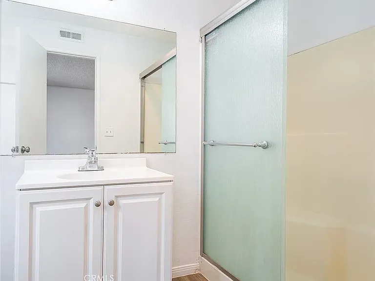830 N Dalton Ave #111 — Photo 11