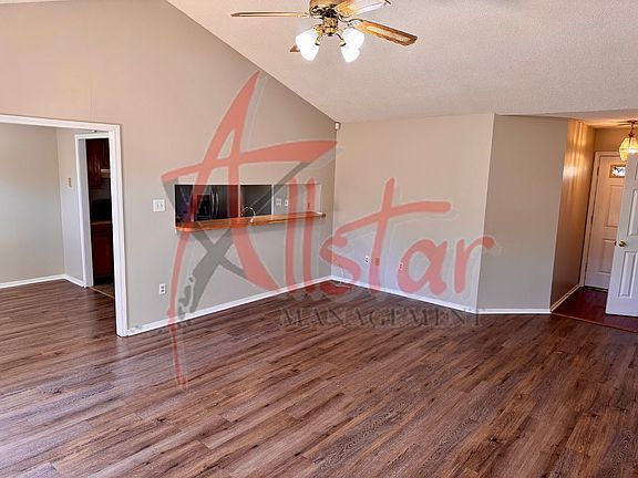 4th image of 3485 Lakehurst Dr