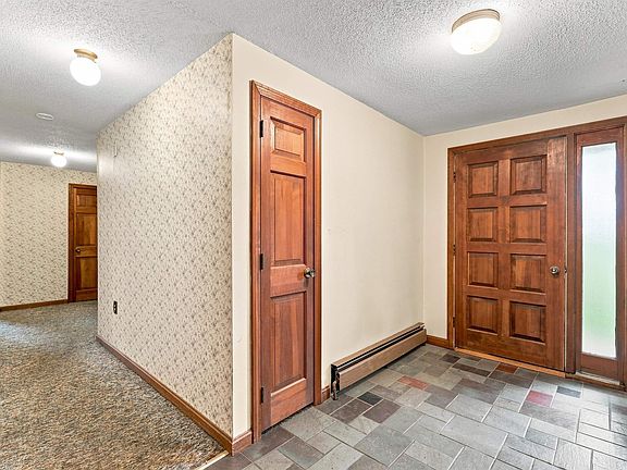 2nd image of 9 Windham Road