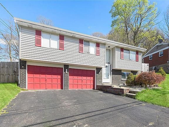 2nd image of 926 Cedarwood Dr