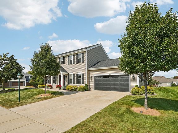 5th image of 657 Cherrywood Dr