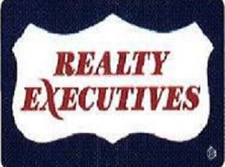 377 Seneca Ave, Ridgewood, NY 11385