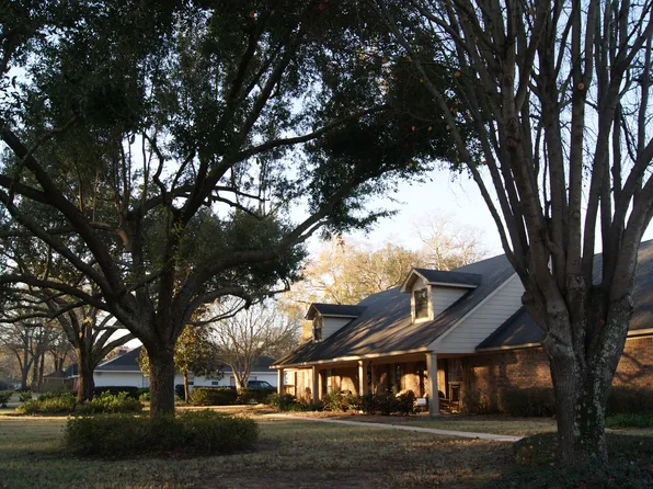 2417 Timberlane Dr, Monroe, LA 71201