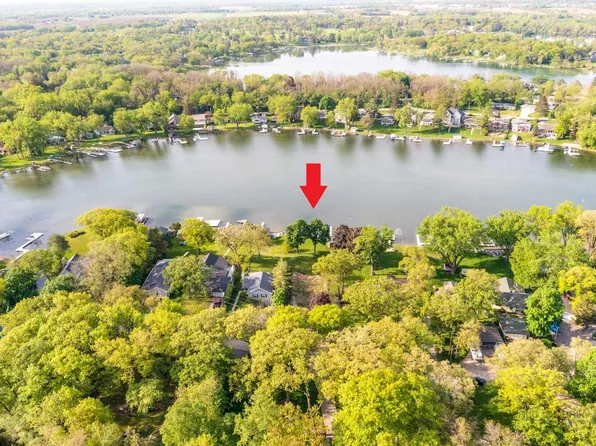 40415 91ST STREET, Genoa City, WI 53128