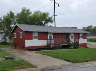 301 Grand St, Belton, MO 64012