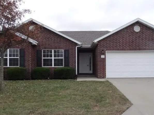 818 Birch St, Butler, MO 64730