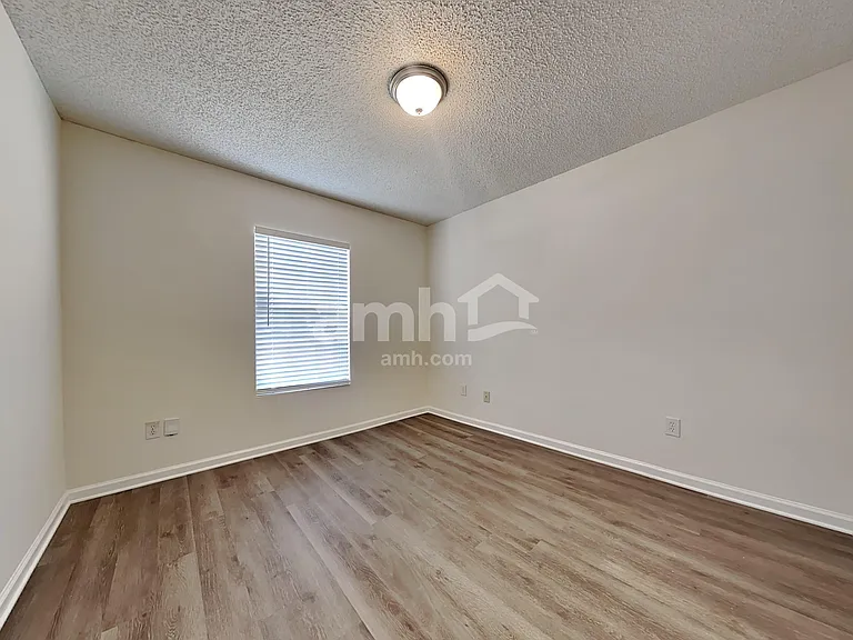 2737 Taylor Hill Dr — Photo 16