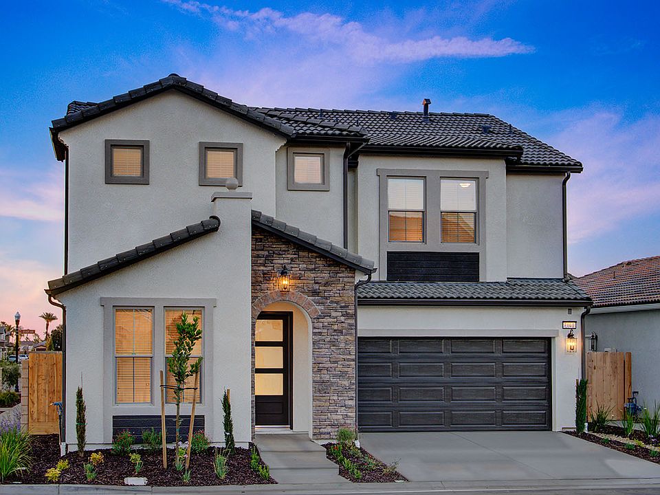 Canvas 12 Modern Spanish with Stone Exterior