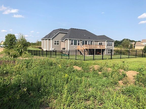 5th image of 4684 Waakeesha Dr