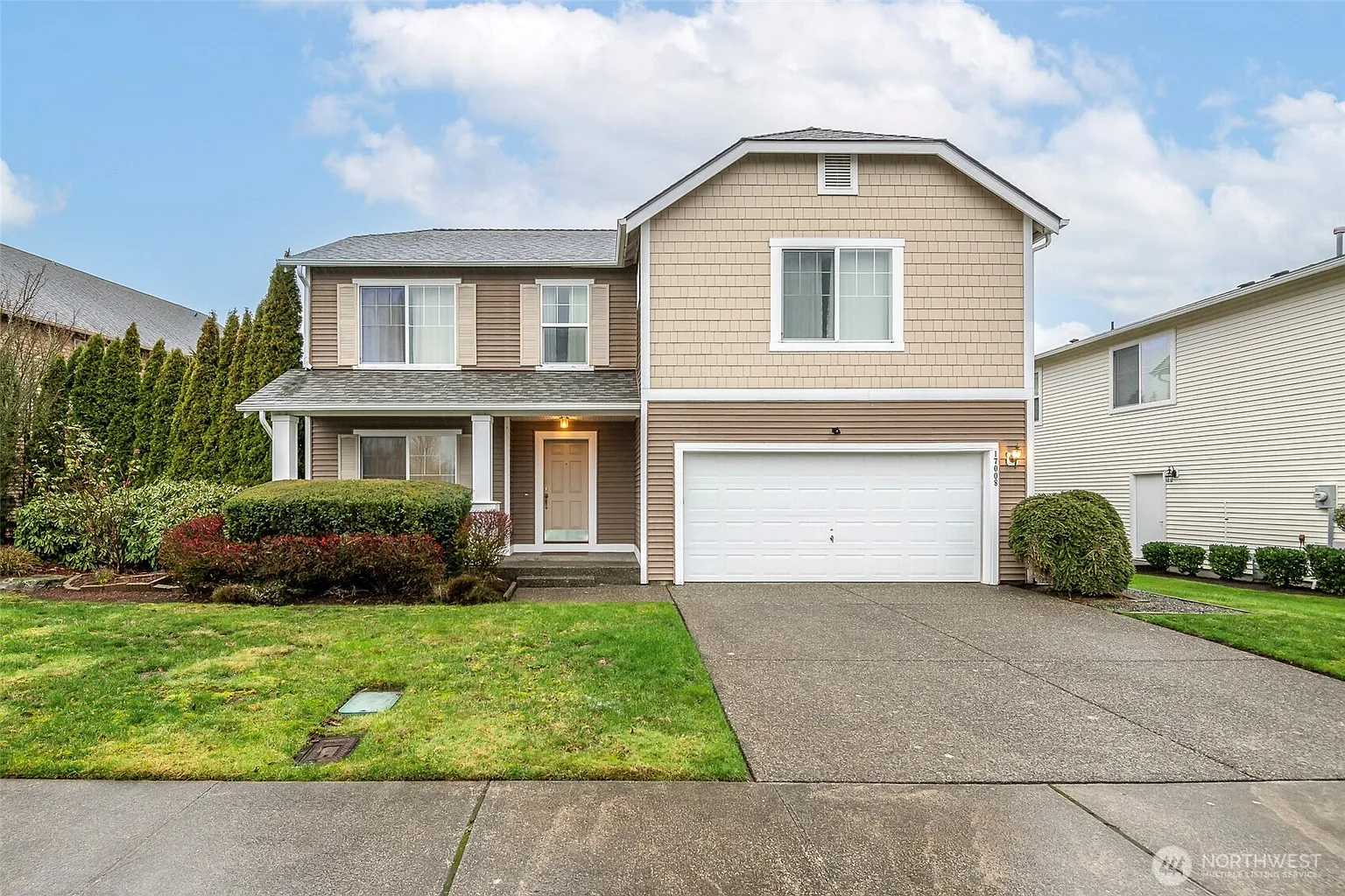 17008 SE 183rd Place photo 1