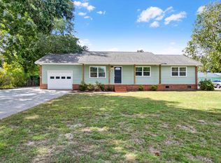 1006 Kings Landing Rd, Hampstead, NC 28443