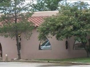 1 El Arco Iris Dr, Roswell, NM 88201