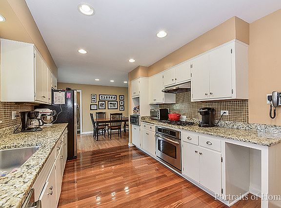 2nd image of 500 Gierz St
