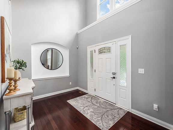 5th image of 9557 Persimmon Pl
