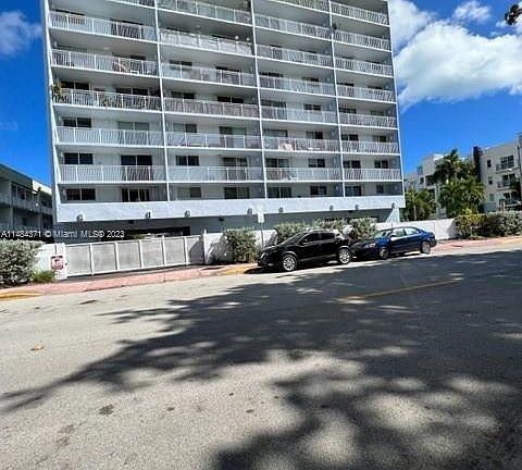 2nd image of 1045 W 10th St #204