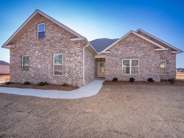 601 Bristleleaf Path