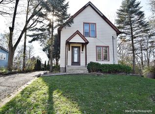 243 Keck Ave, Aurora, IL 60505