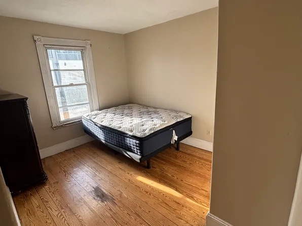 74 County Street 2, New Bedford, MA