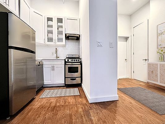 2nd image of 349 Convent Ave APT 2A