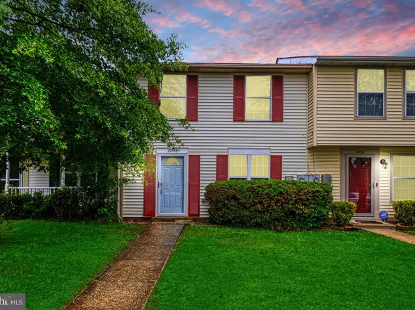 2093 Tanglewood Dr, Waldorf, MD 20601