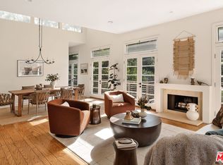 2640 N Commonwealth Ave, Los Angeles, CA 90027