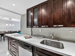 2401 Collins Ave APT 1107, Miami Beach, FL 33140