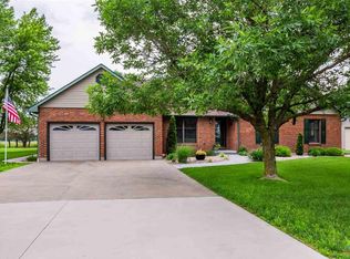 21671 Sacajawea Rd, Sedalia, MO 65301