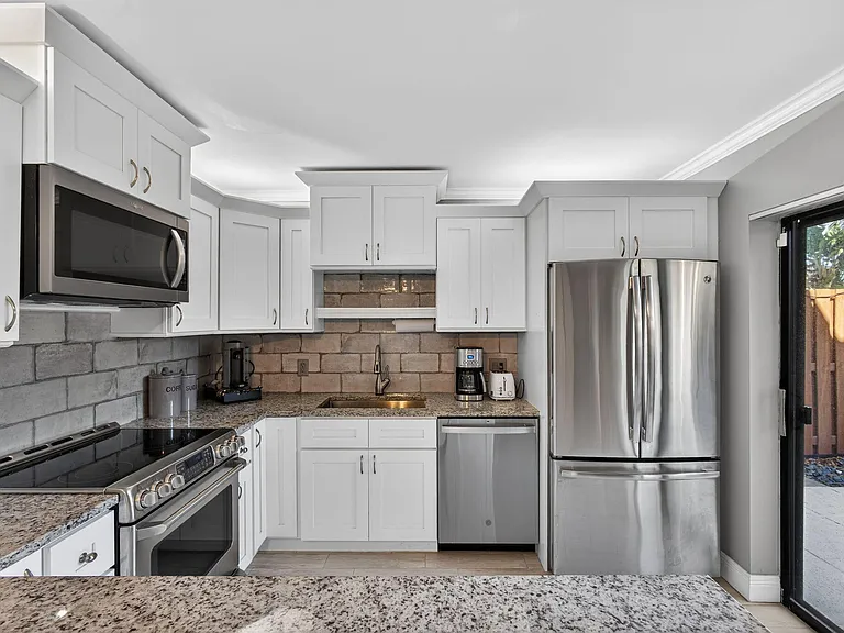 112 Ocean Cove Dr — Photo 18
